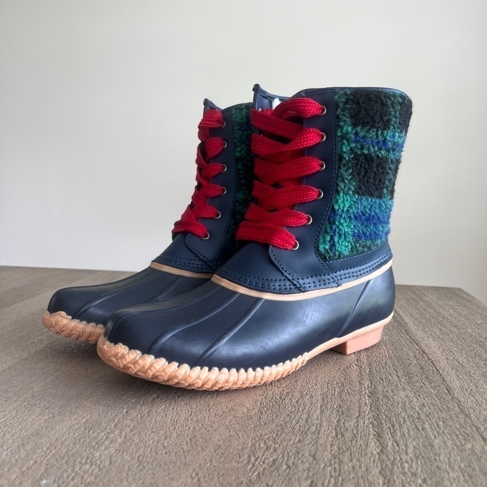 Insulated Sherpa Fleece Lined Duck Boots, Size 9